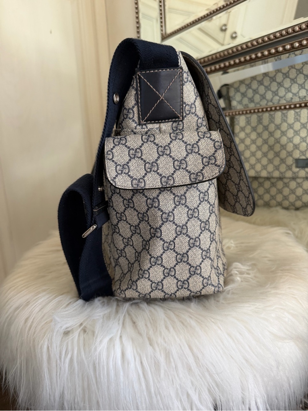 Gucci GG Monogram Diaper Messenger Bag 211131 + Changing Mat - Picture 3 of 16